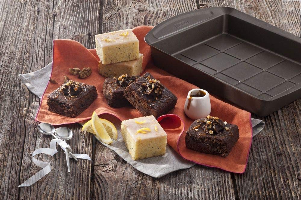 Pyrex Asimetria - 4 x tart/quiche baking trays with removable bottom, 14 x 10 x 4 cm, colour: black. 28 x 22 cm Black - Image 4