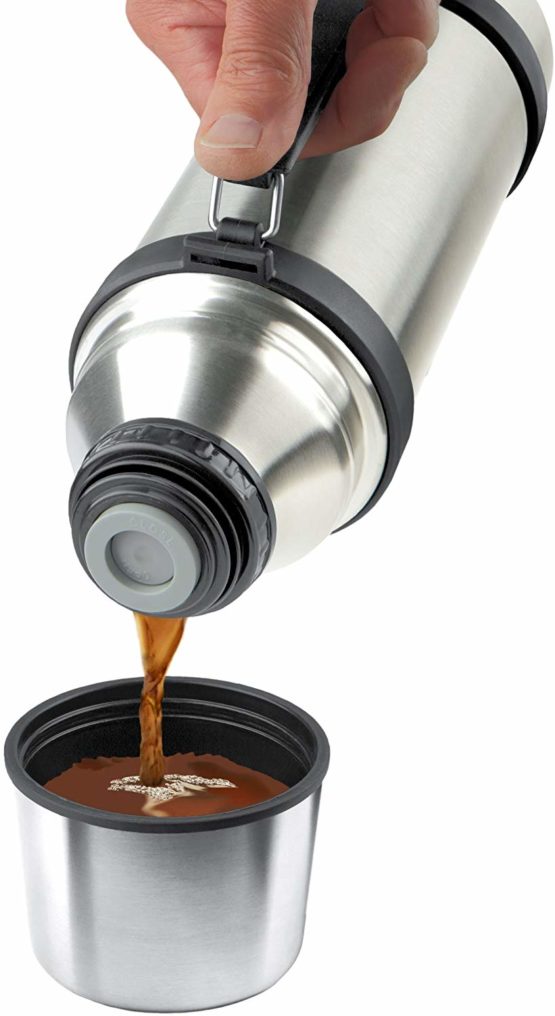 Isosteel VA-9553Q 1.0 L Vacuum-Insulated Can with Quickstop Single-Hand Pouring-System Drinking Cup and Handle, 18/8 Stainless Steel - Image 4